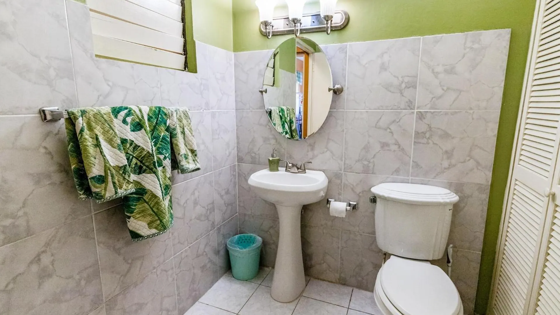 Villa Yanceylargo-6Br Two-Story Estate With Mountain Views à Montego Bay
